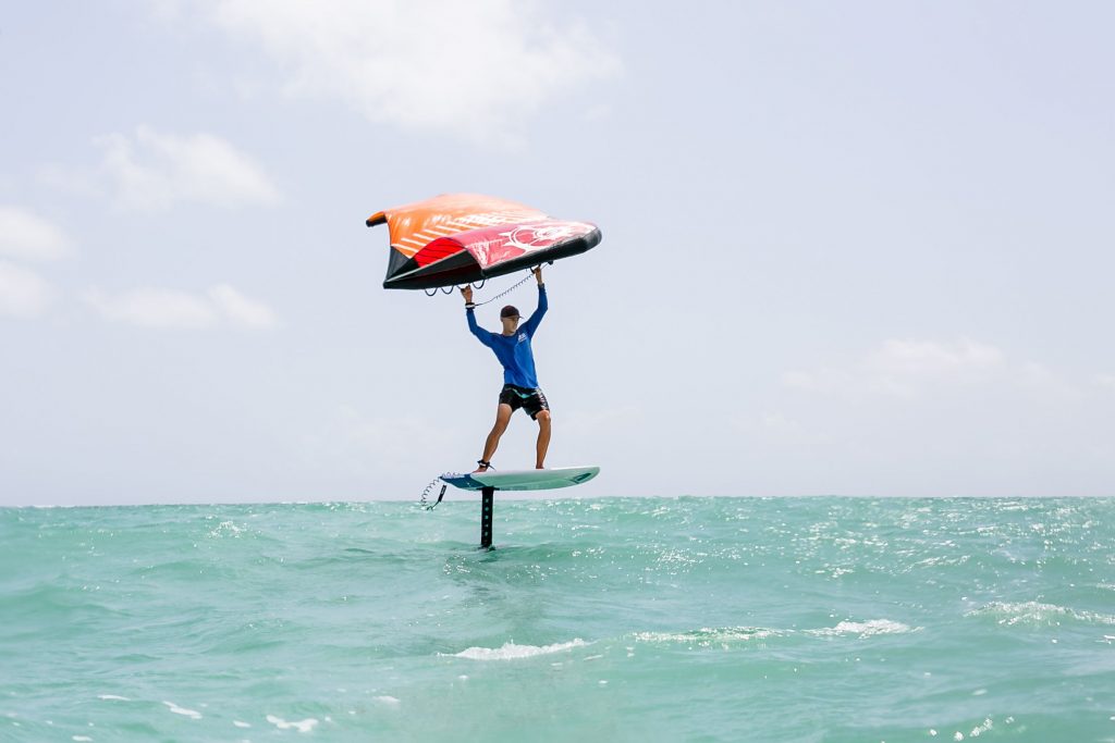 Front Page -KITEBOARDING Sales c39