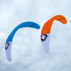 Ozone R1 V4 Performance Foil Kite Discounts Apply ! -KITEBOARDING Sales ozone r1 v4 size bar 4